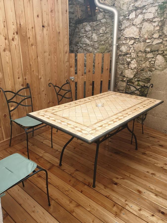 Apartma Na Klancu Kobarid Εξωτερικό φωτογραφία